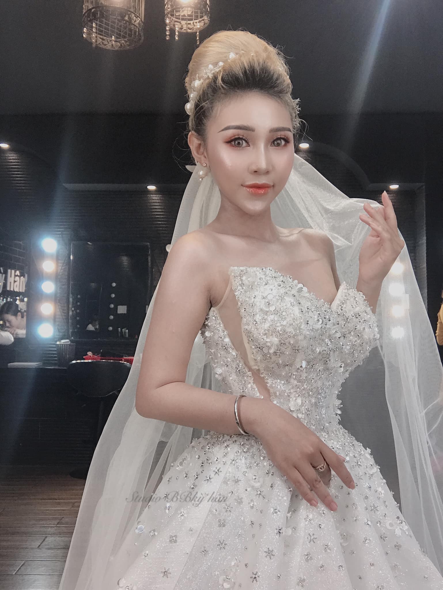 Top 7 tiệm trang điểm cô dâu đẹp nhất tại TP. Hồ Chí Minh -  Kỳ Hân Make up