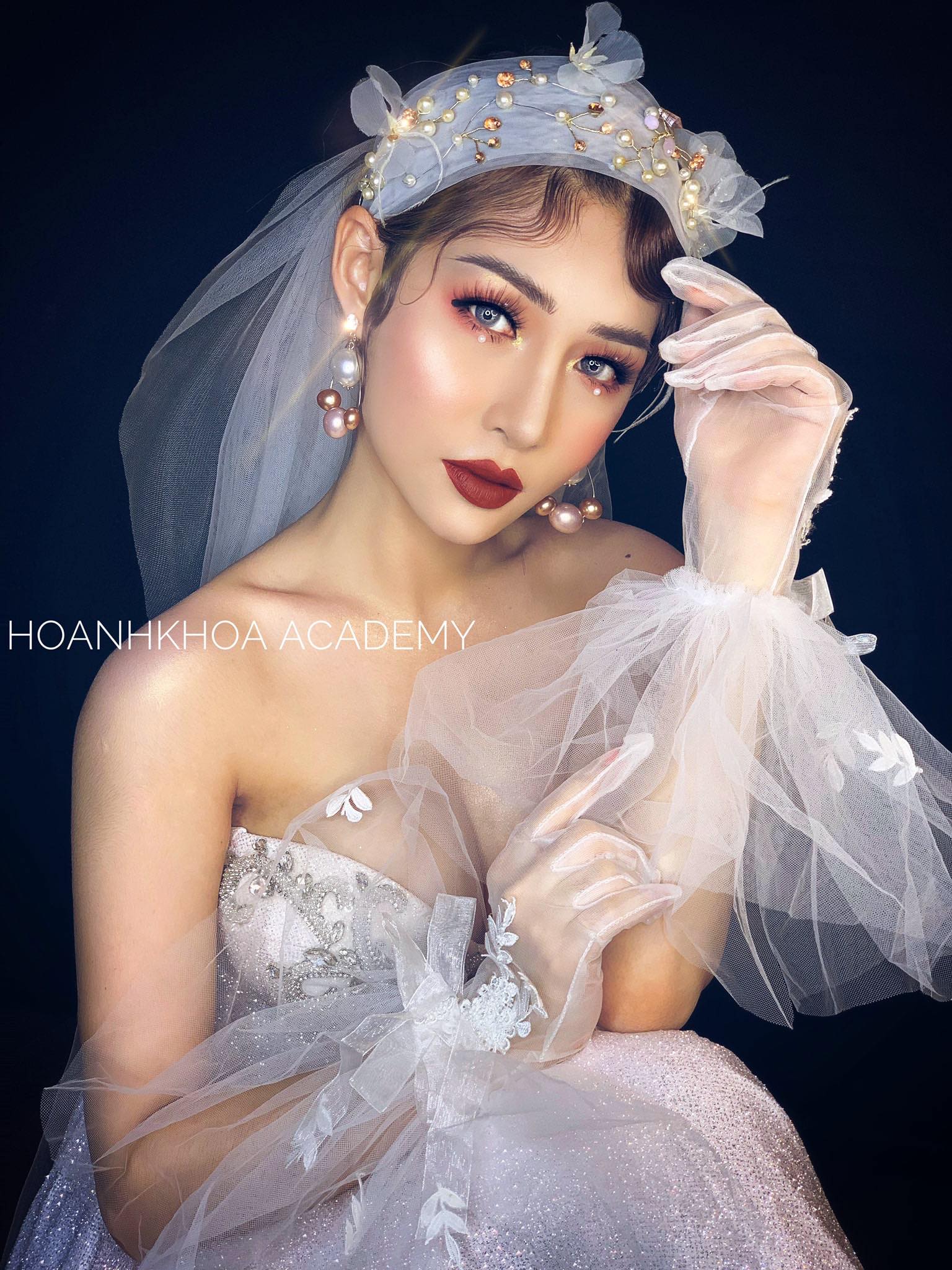 Top 7 tiệm trang điểm cô dâu đẹp nhất tại Tiền Giang -  Ngô Thanh Trung make up (Hồ Anh Khoa Studio)