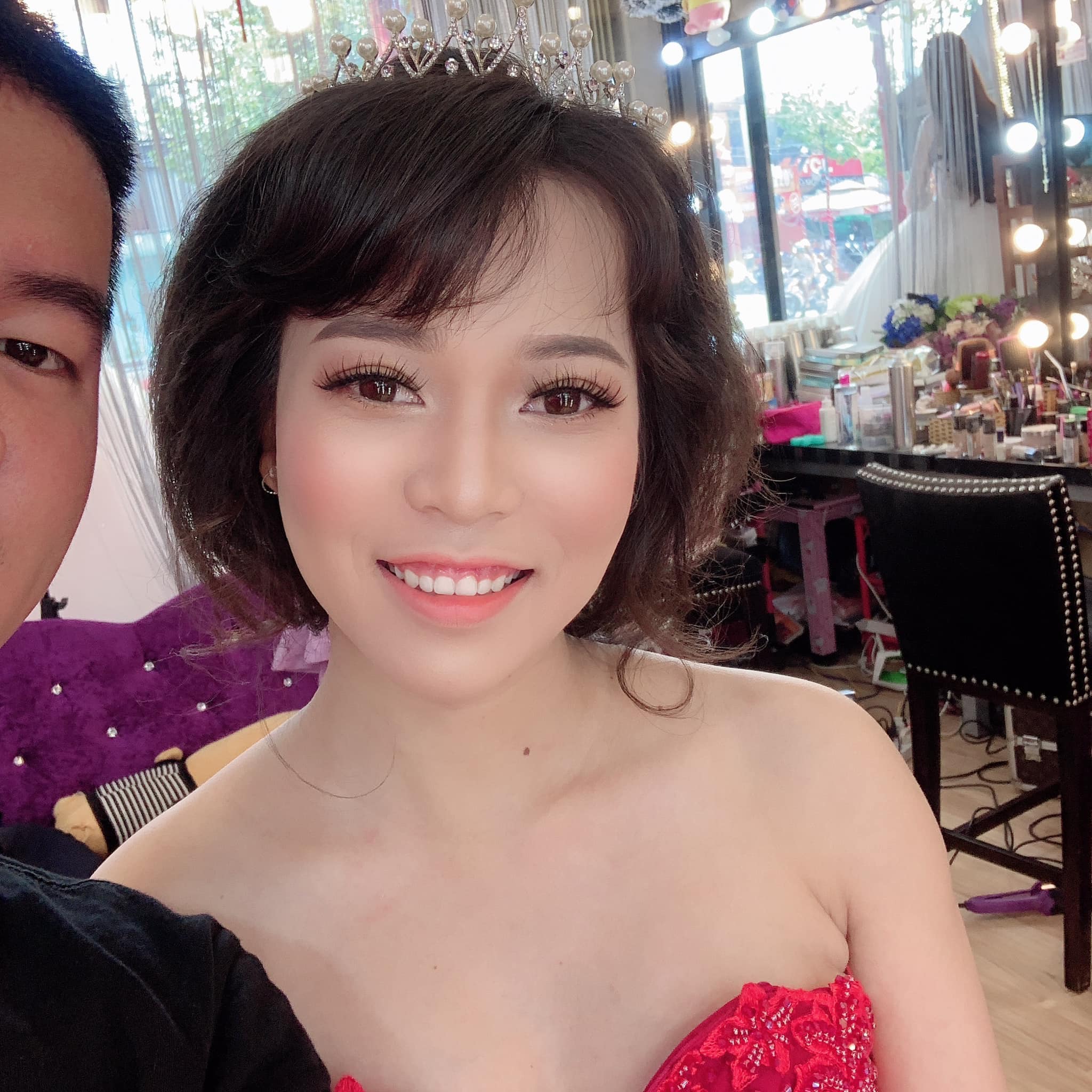 Top 5 tiệm trang điểm cô dâu đẹp nhất tại Vĩnh Long -  Áo cưới Huỳnh Tài