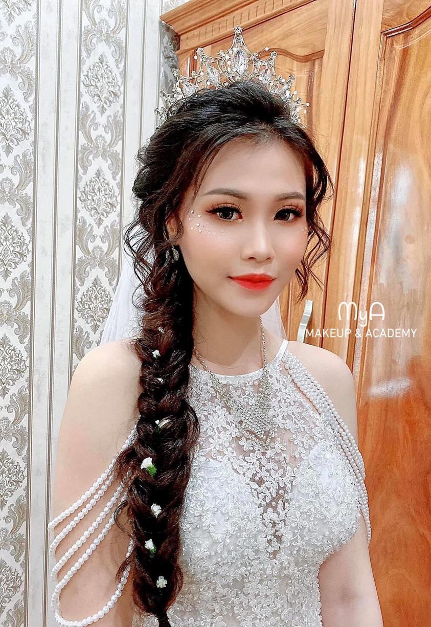 Top 7  tiệm trang điểm cô dâu đẹp nhất tại Vũng Tàu -  Make Up Mya