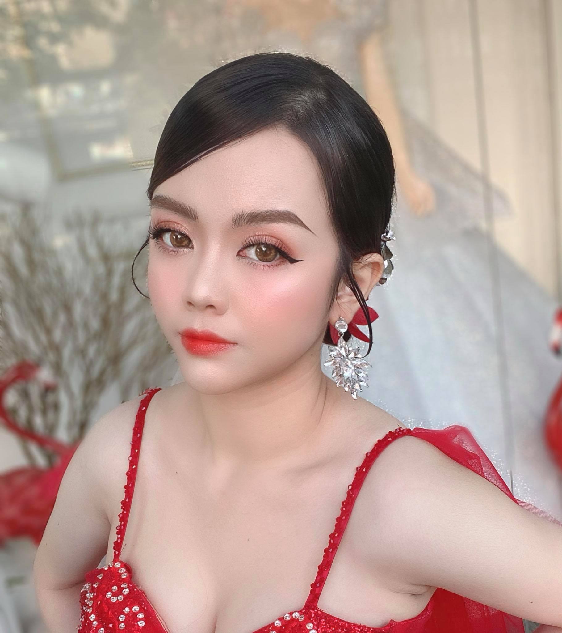 Top 7 tiệm trang điểm cô dâu đẹp nhất tại Tiền Giang -  Nam Kris Make Up