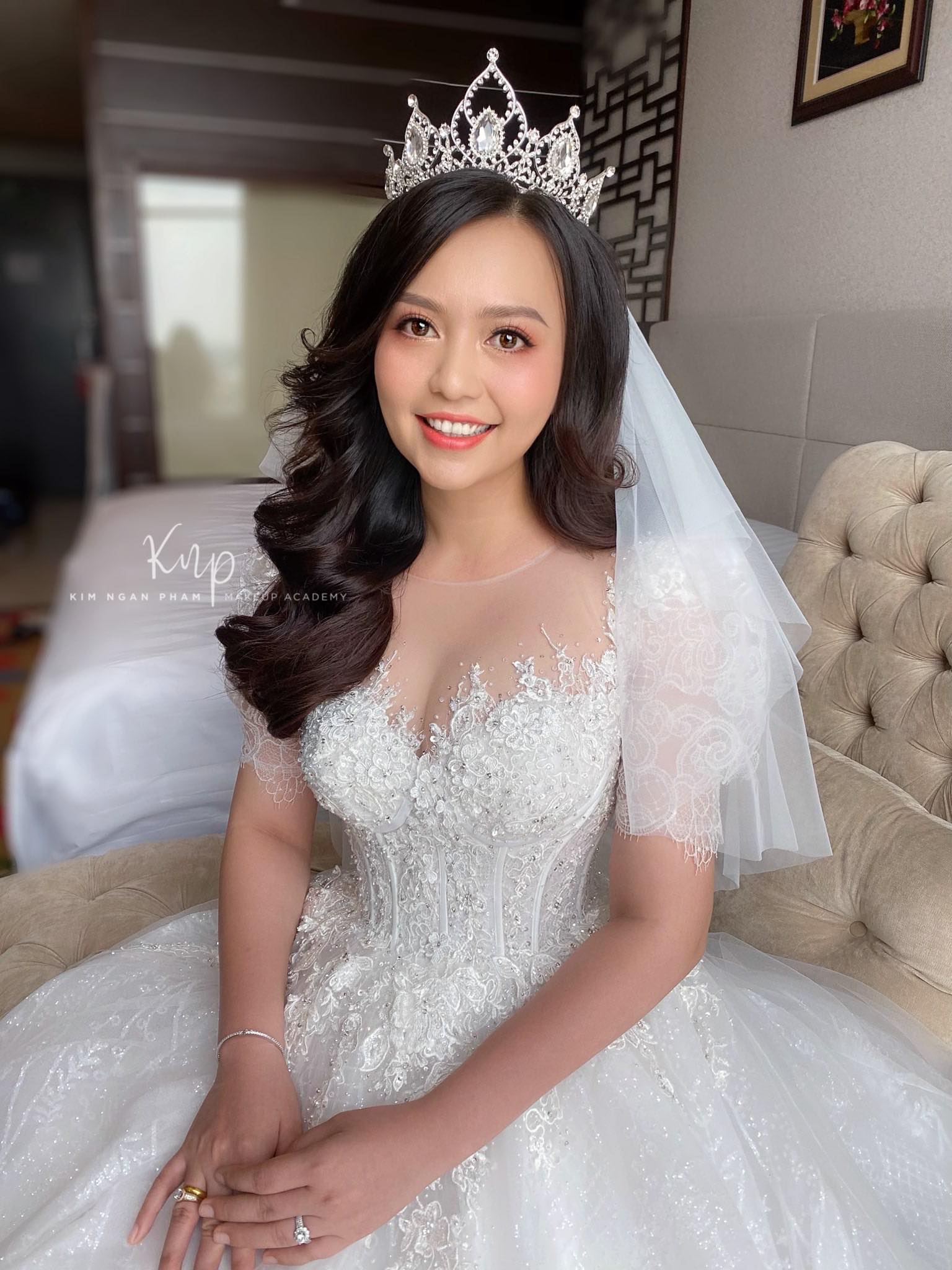 Top 6 tiệm trang điểm cô dâu đẹp nhất tại Bình Dương -  Kim Ngân Phạm Make up